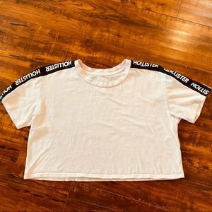3/$24 Hollister Soft pink crop top
